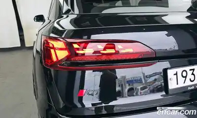 Audi Q7 2024 3.0 автомат (гидро), миниатюра 9
