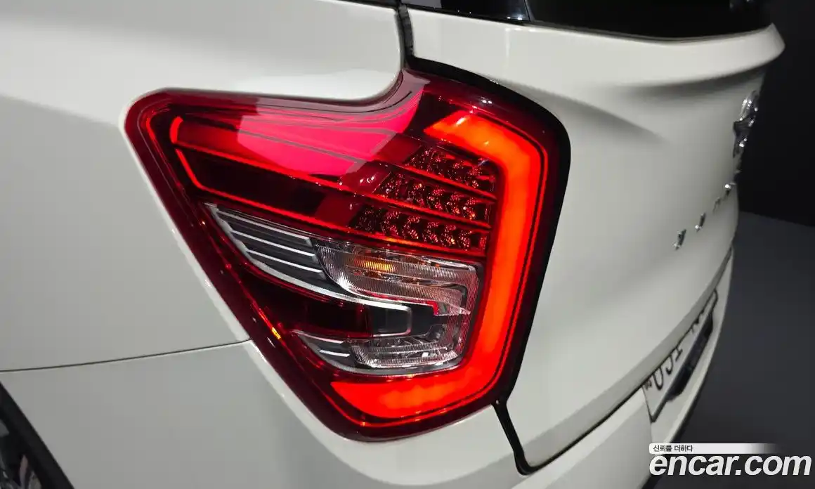 SsangYong TIBOLI 2019 1.6 автомат (гидро), фото 9