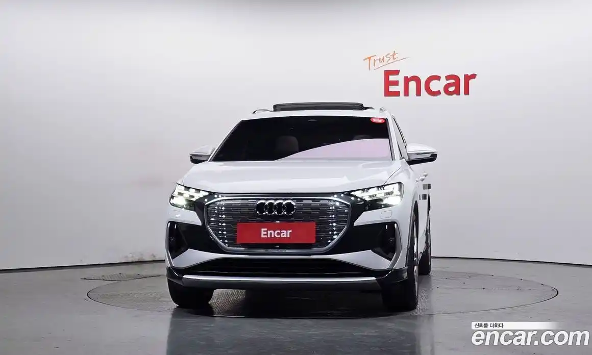 Audi Q4 e-tron 2025 0.2 автомат (гидро), фото 3