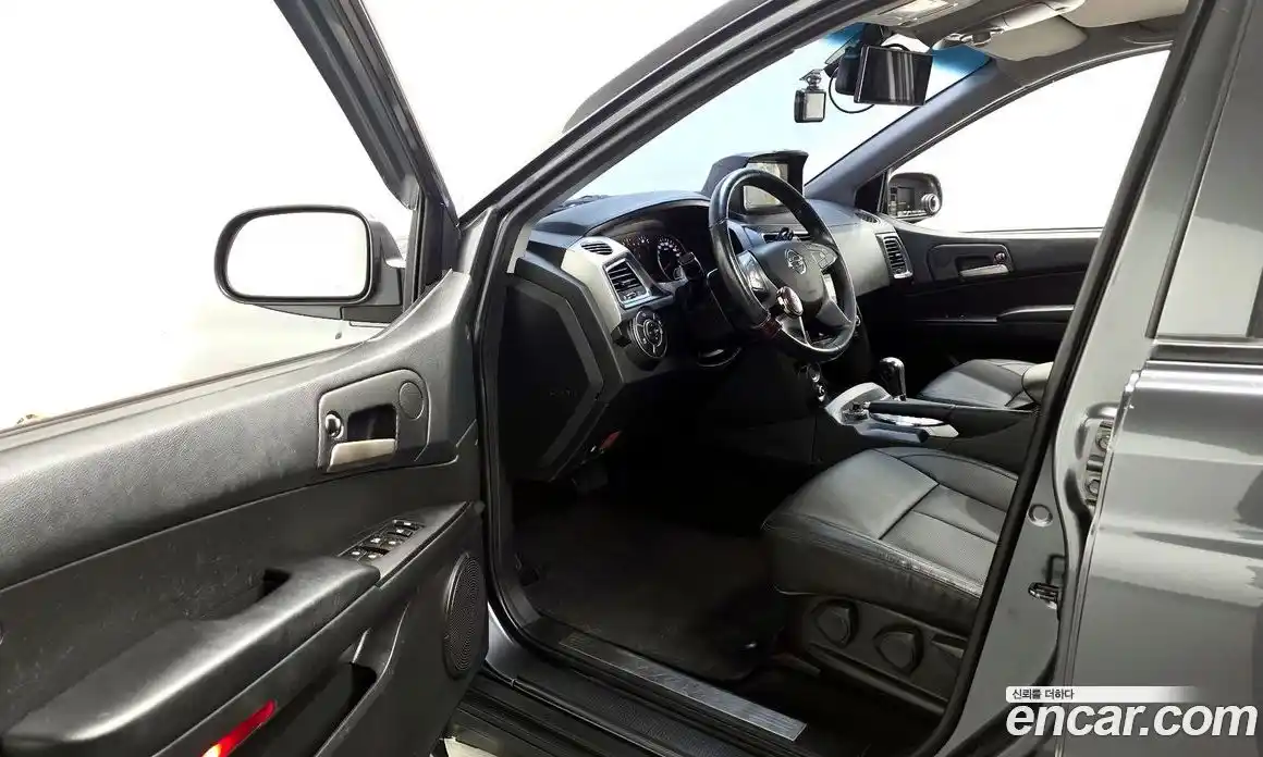 SsangYong Korando 2016 2.0 автомат (гидро), фото 10