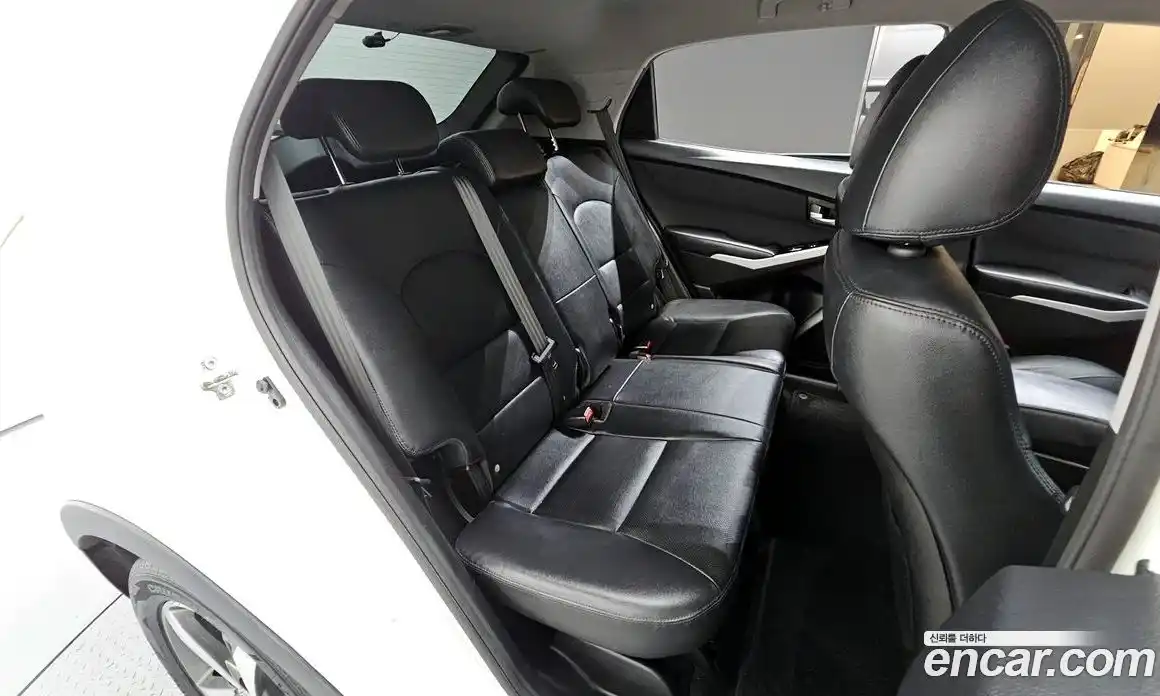 SsangYong Korando 2017 2.2 автомат (гидро), фото 11