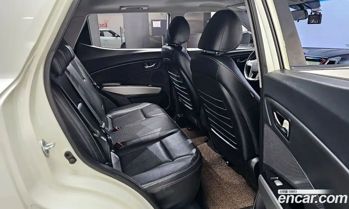SsangYong TIBOLI 2016 1.6 автомат (гидро), фото 17