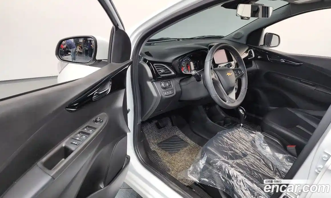 Chevrolet Spark 2021 1.0 автомат (гидро), фото 12