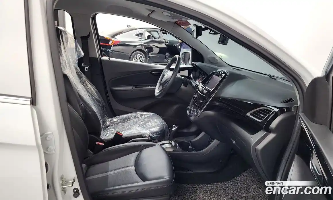 Chevrolet Spark 2021 1.0 автомат (гидро), фото 15