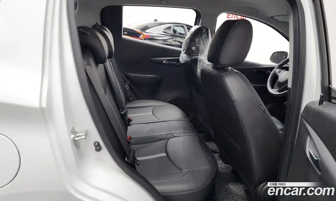 Chevrolet Spark 2021 1.0 автомат (гидро), фото 16