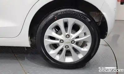 Chevrolet Spark 2021 1.0 автомат (гидро), миниатюра 6