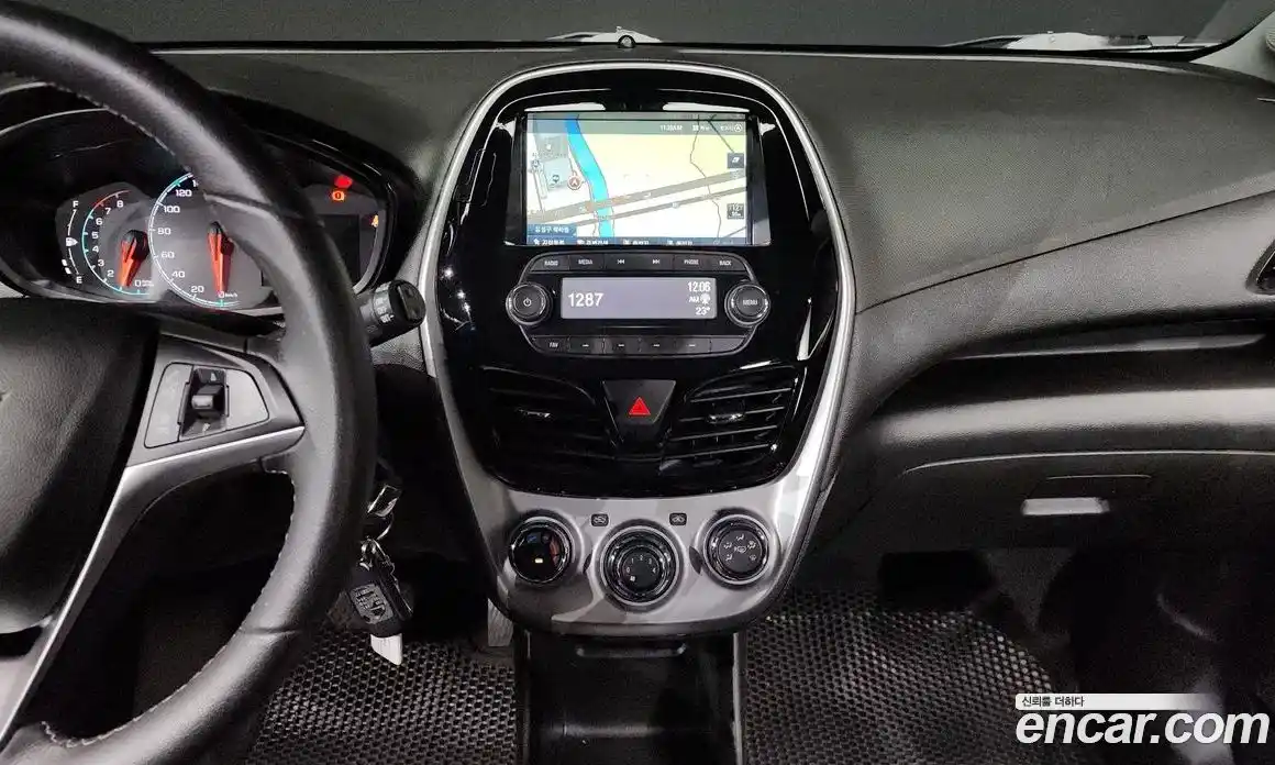 Chevrolet Spark 2017 1.0 автомат (гидро), фото 23