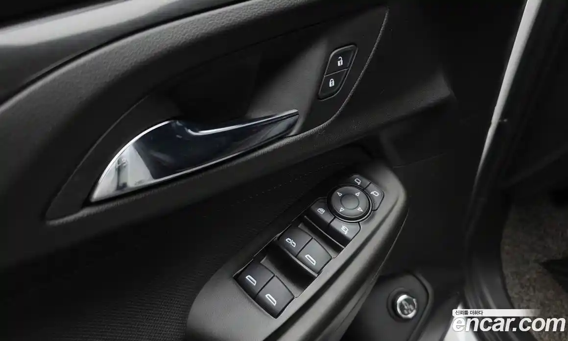 Chevrolet TrailBlazer 2020 1.3 автомат (гидро), фото 27