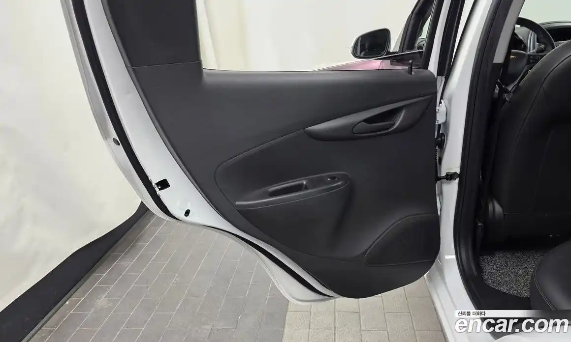 Chevrolet Spark 2019 1.0 автомат (гидро), фото 15