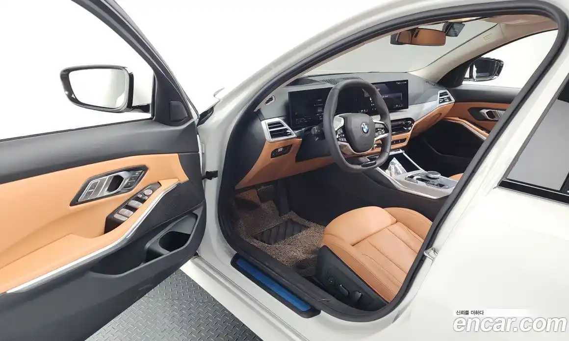 BMW 3 серия 2025 2.0 автомат (гидро), фото 13