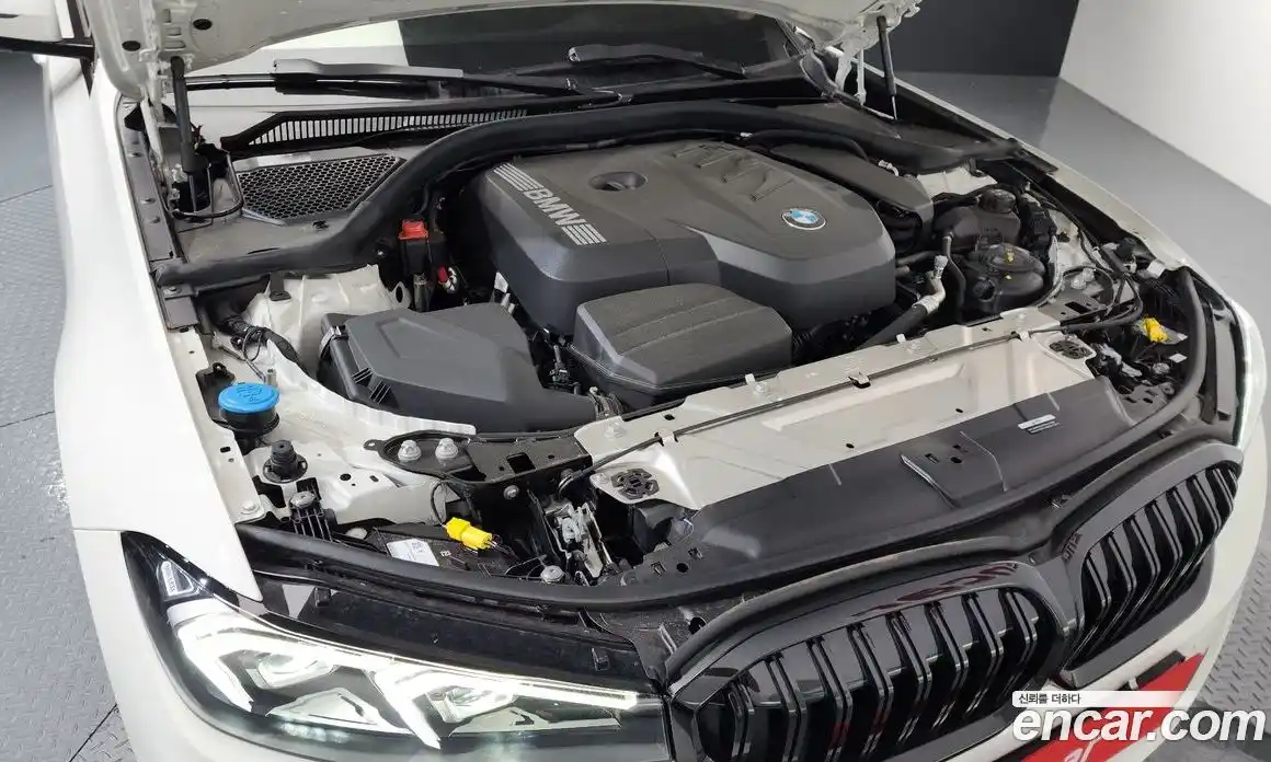 BMW 3 серия 2025 2.0 автомат (гидро), фото 6