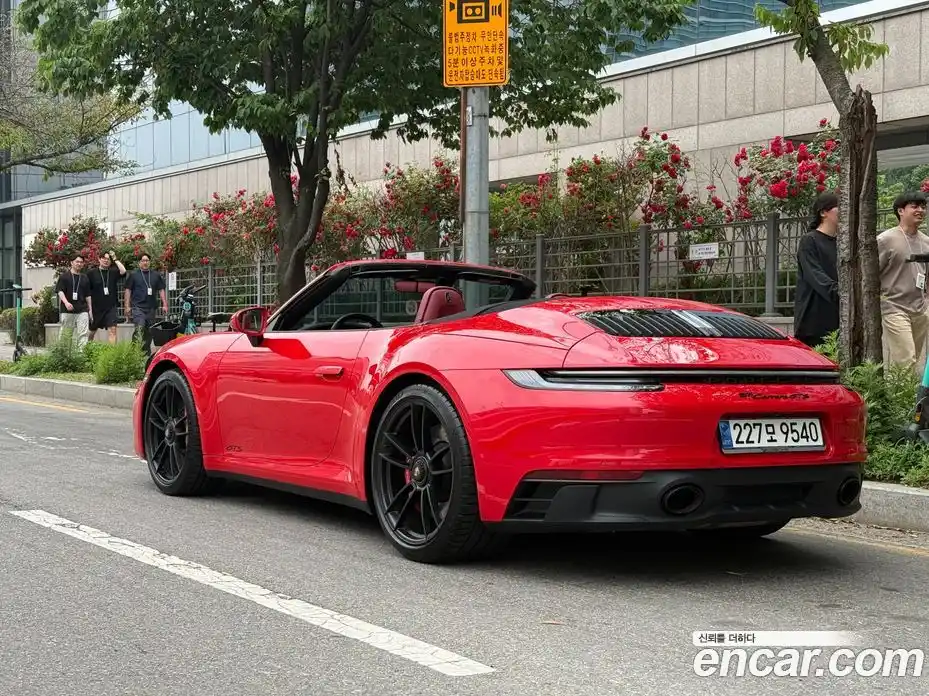 Porsche 911 2023 3.6 автомат (гидро), фото 19