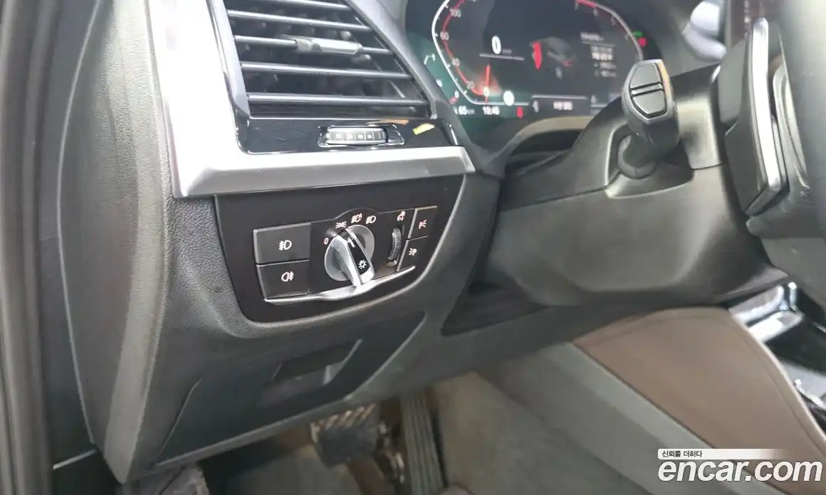 BMW X4 2020 2.0 автомат (гидро), фото 26