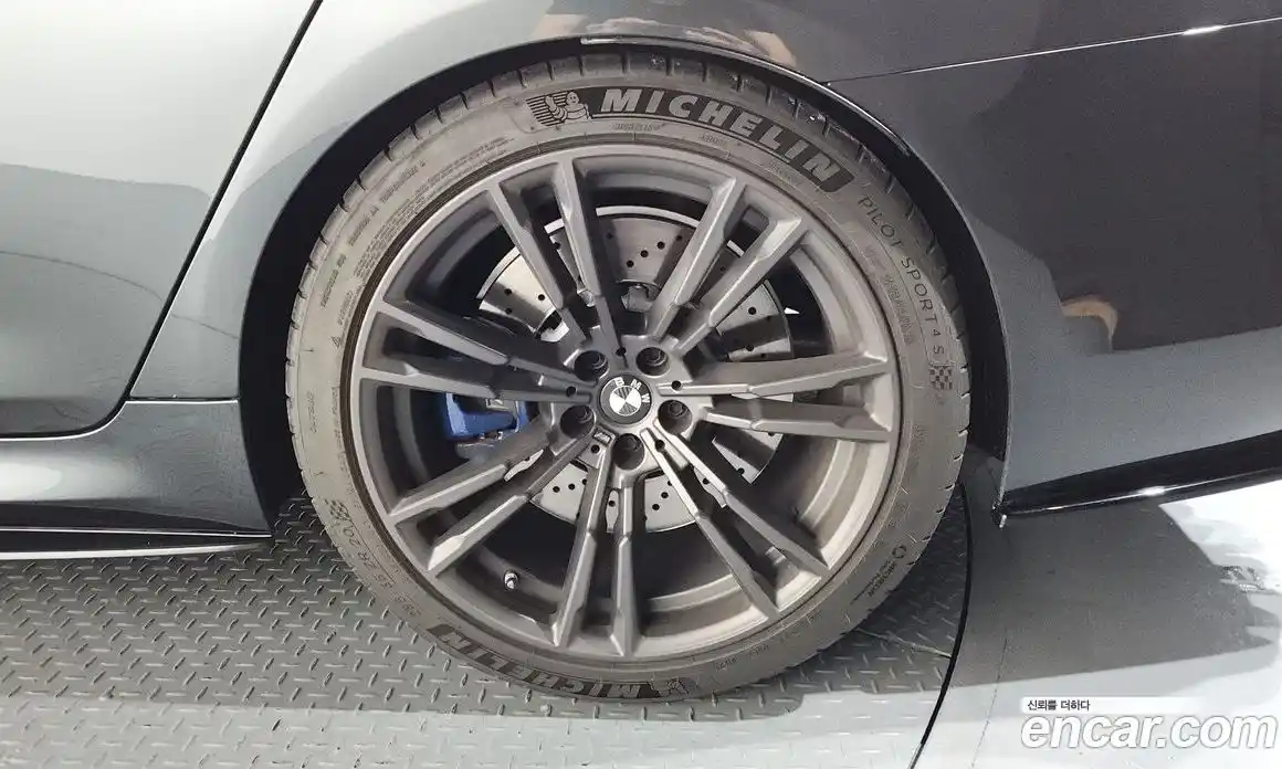 BMW M5 2020 4.4 автомат (гидро), фото 7