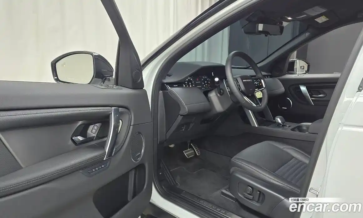 Land Rover Discovery Sport 2025 2.0 автомат (гидро), фото 13