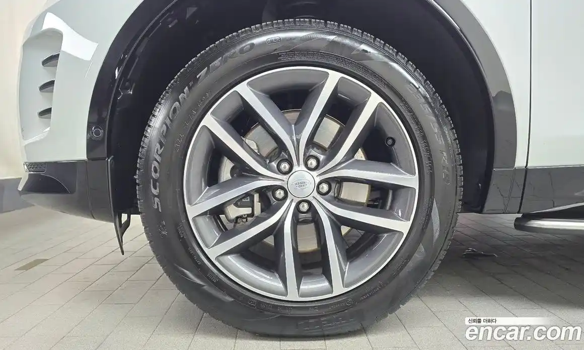 Land Rover Discovery Sport 2025 2.0 автомат (гидро), фото 5