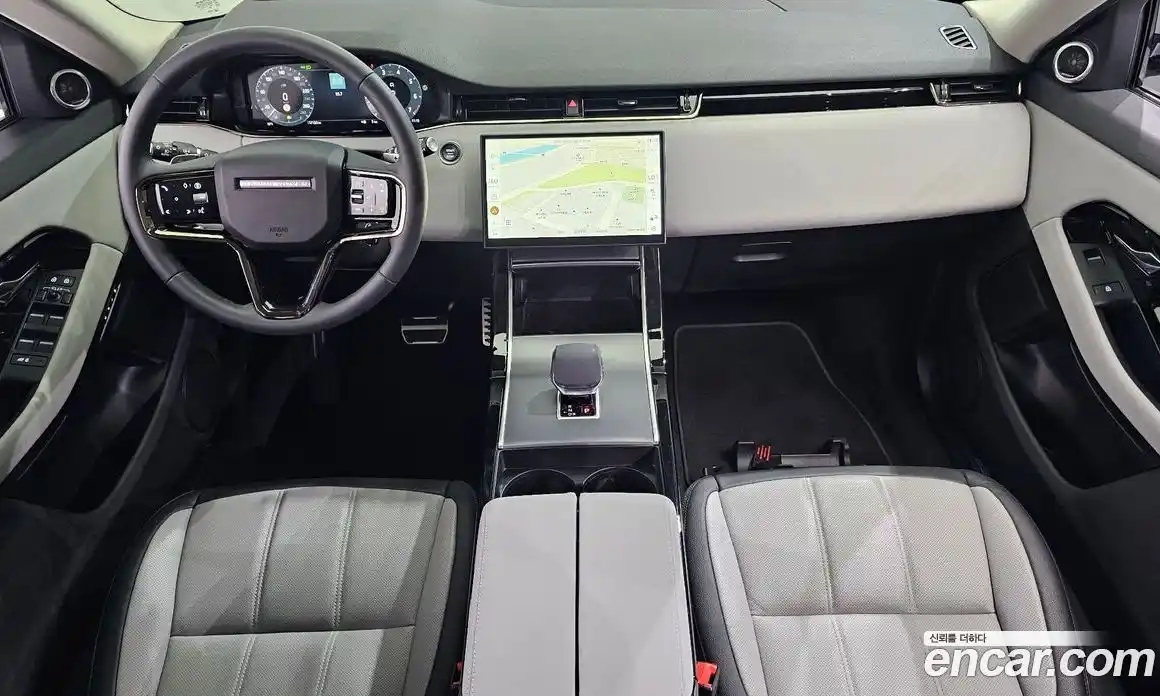Land Rover Range Rover Evoque 2025 2.0 автомат (гидро), фото 7
