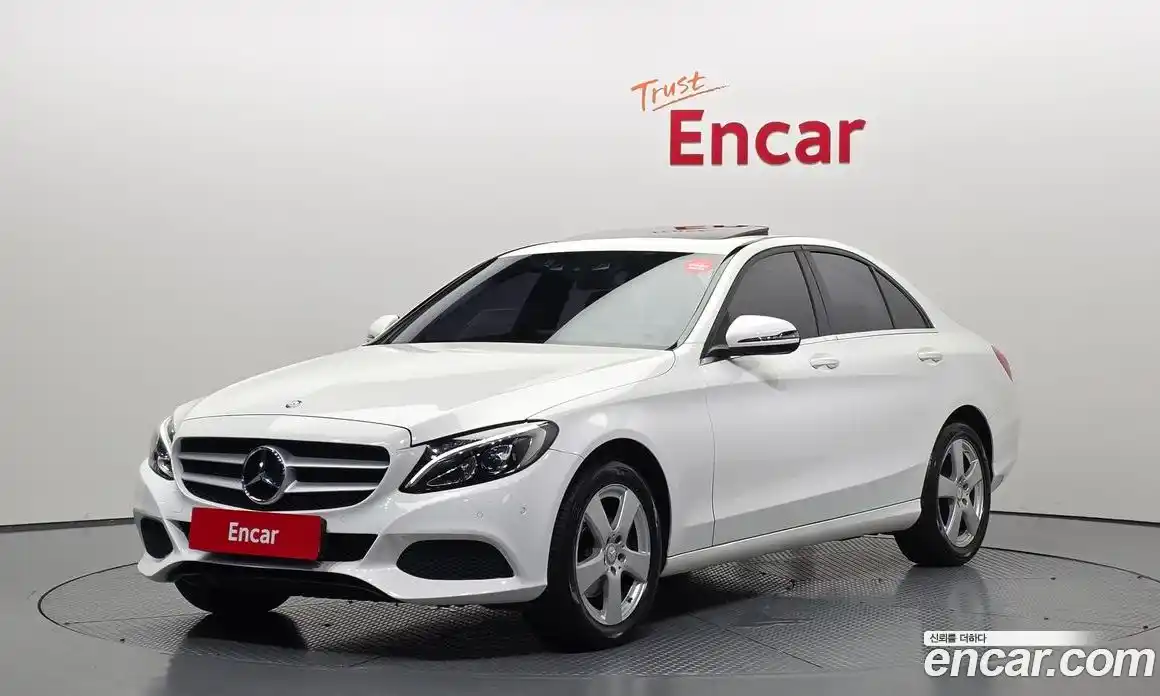 Mercedes-Benz C-Class 2016 2.0 гидро, фото 1 Mercedes-Benz C-Class 2016 2.0 гидро, фото 1