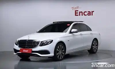 Mercedes-Benz E-Class, 2019, 89 987 км
