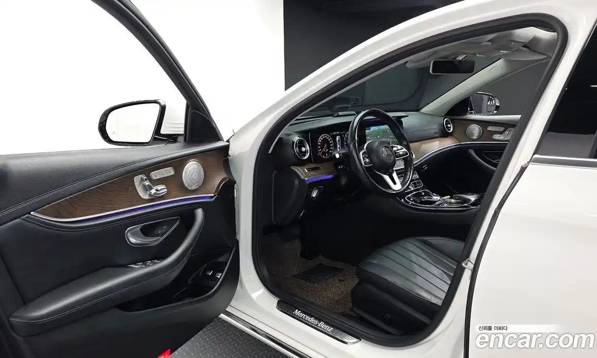 Mercedes-Benz E-Class 2019 2.0 автомат (гидро), фото 10