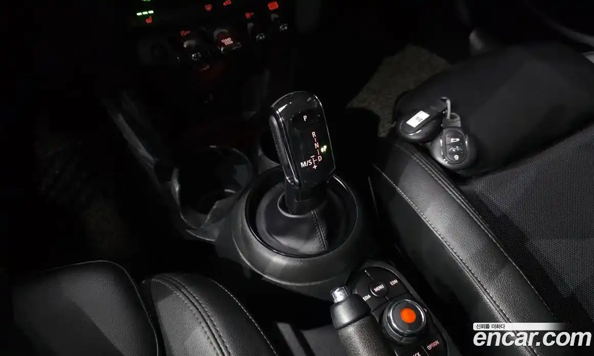 Mini Cooper 2020 1.5 автомат (гидро), фото 12