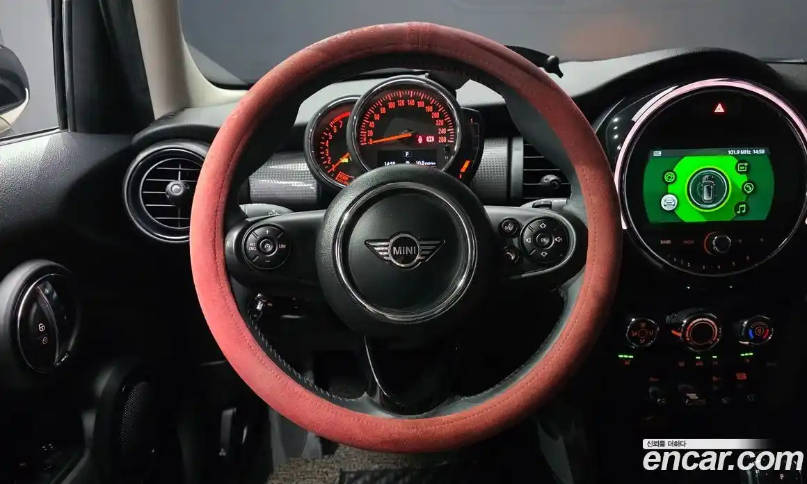 Mini Cooper 2020 1.5 автомат (гидро), фото 19