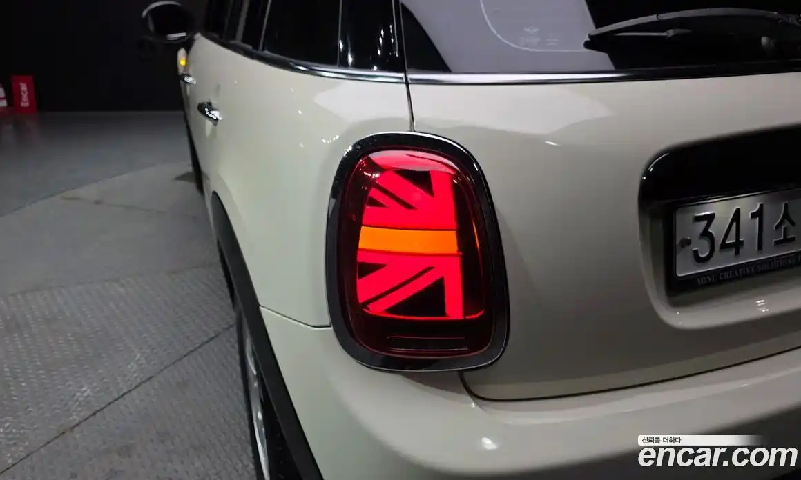 Mini Cooper 2020 1.5 автомат (гидро), фото 9