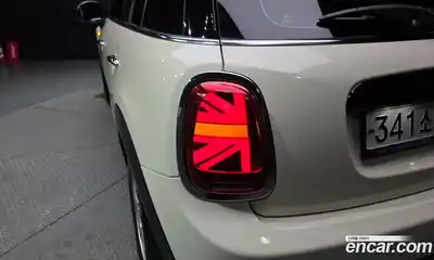 Mini Cooper 2020 1.5 автомат (гидро), миниатюра 9
