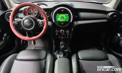 Mini Cooper 2020 1.5 автомат (гидро), миниатюра 10