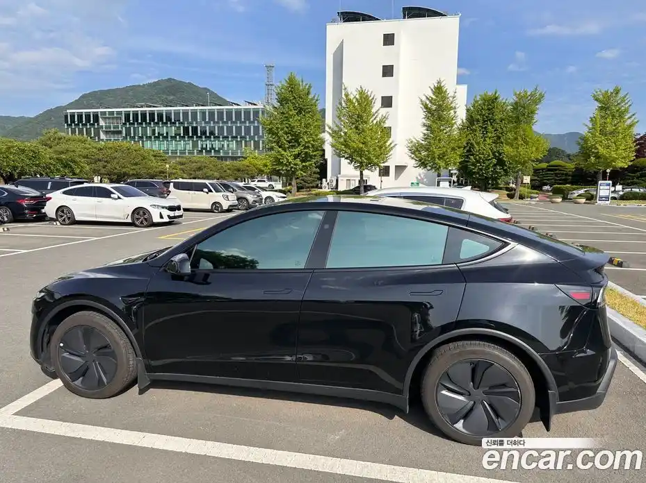 Tesla Model Y 2025 гидро, фото 3