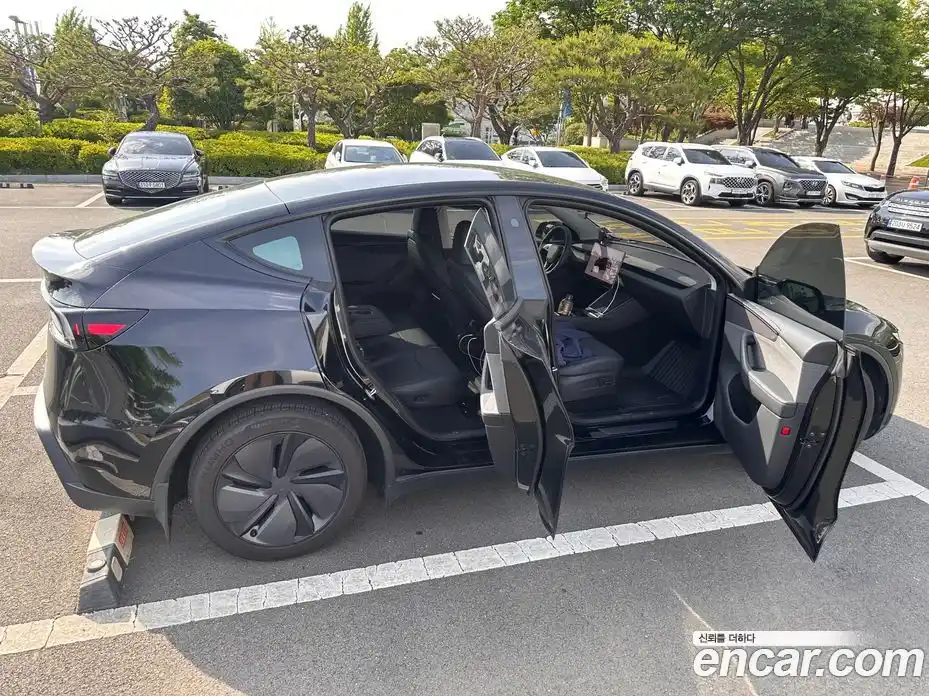 Tesla Model Y 2025 гидро, фото 5