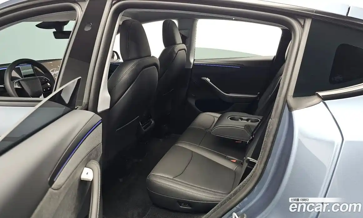 Tesla Model Y 2025 0.2 гидро, фото 17