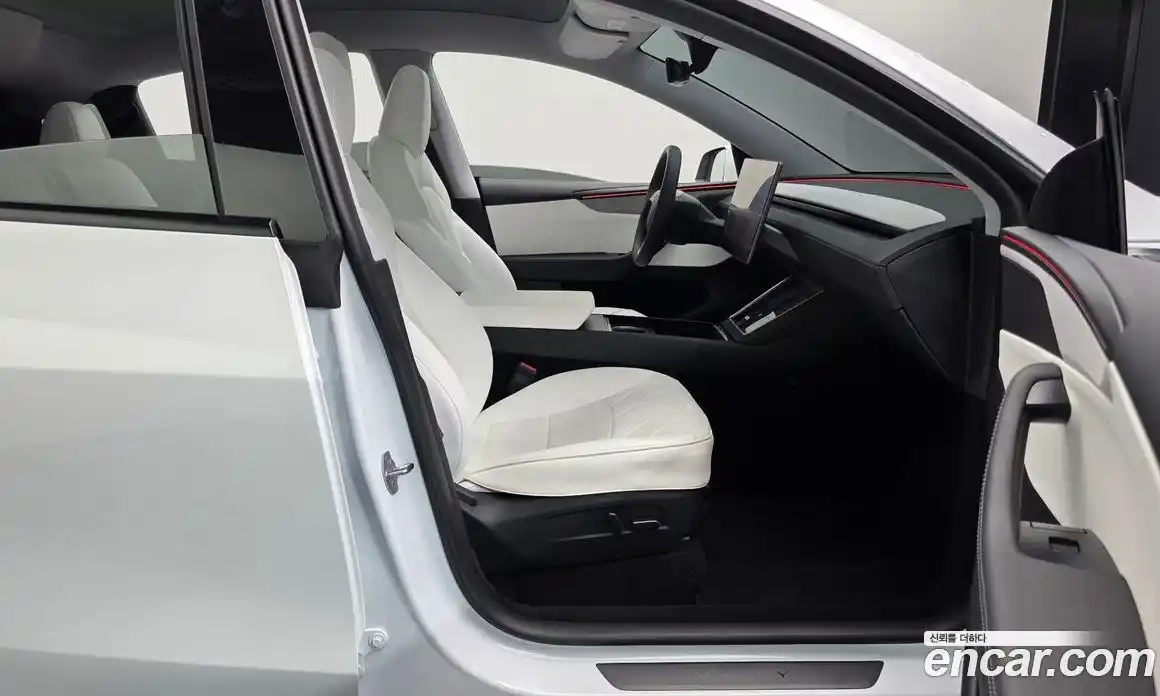 Tesla Model Y 2025 0.2 гидро, фото 15