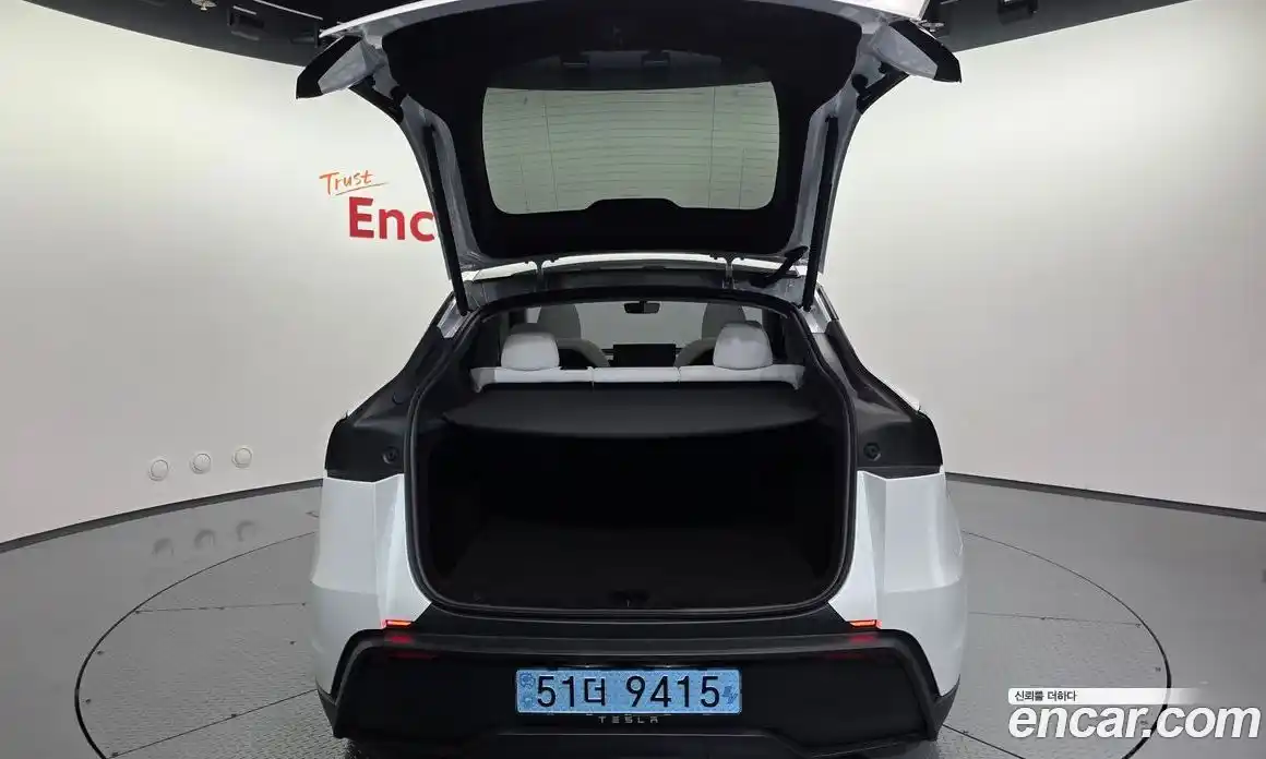 Tesla Model Y 2025 0.2 гидро, фото 30