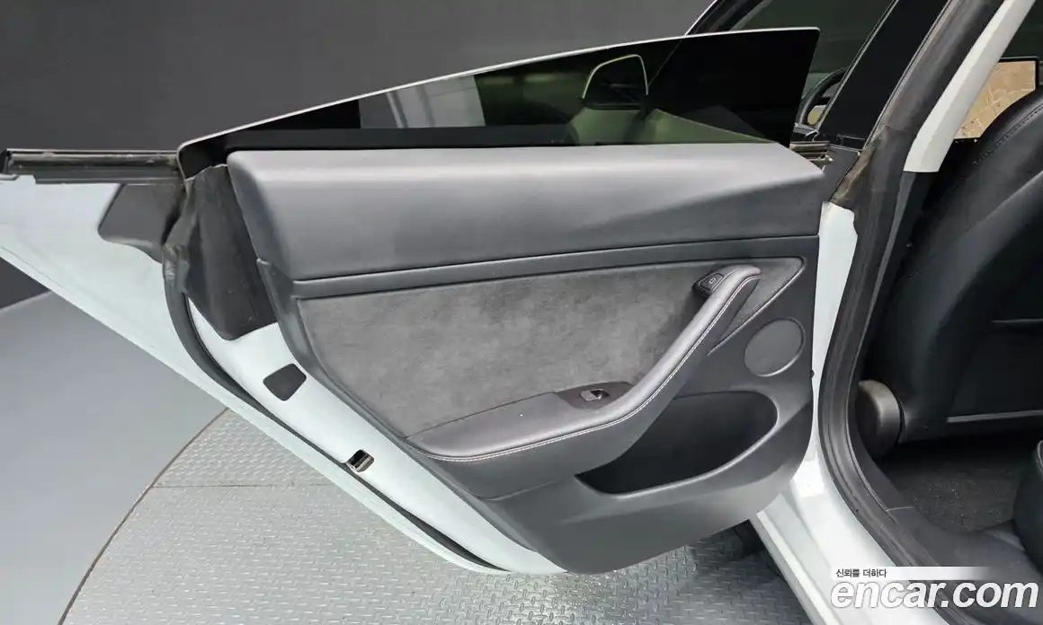 Tesla Model 3 2022 0.2 гидро, фото 15