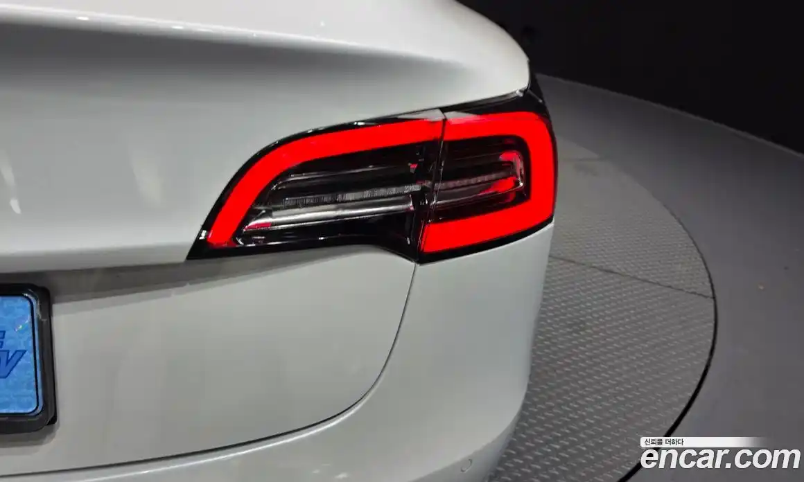Tesla Model 3 2022 0.2 гидро, фото 9