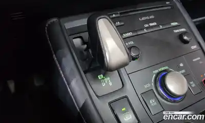 Lexus CT200h 2017 1.8 гидро, миниатюра 12