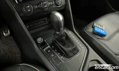 Volkswagen Tiguan 2018 2.0 автомат (гидро), миниатюра 12