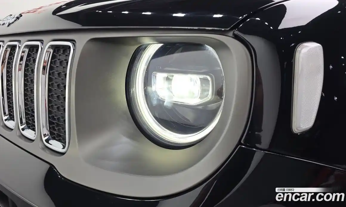 Jeep Renegade 2021 2.4 автомат (гидро), фото 8