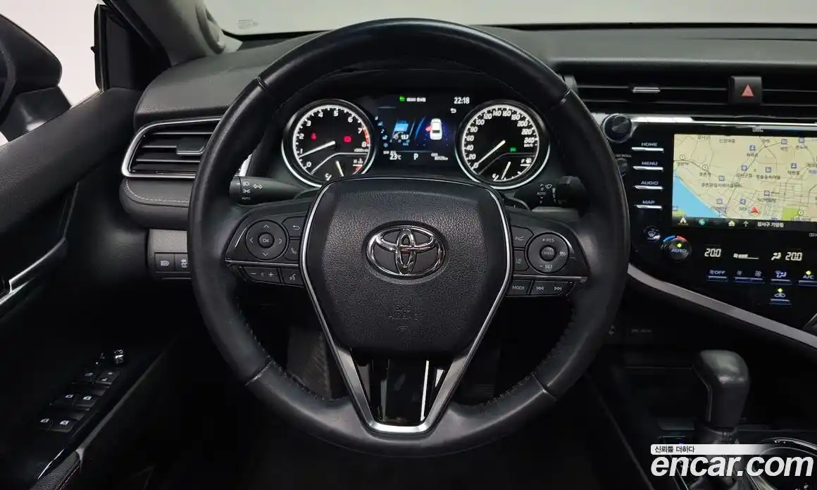 Toyota Camry 2020 2.5 гидро, фото 18