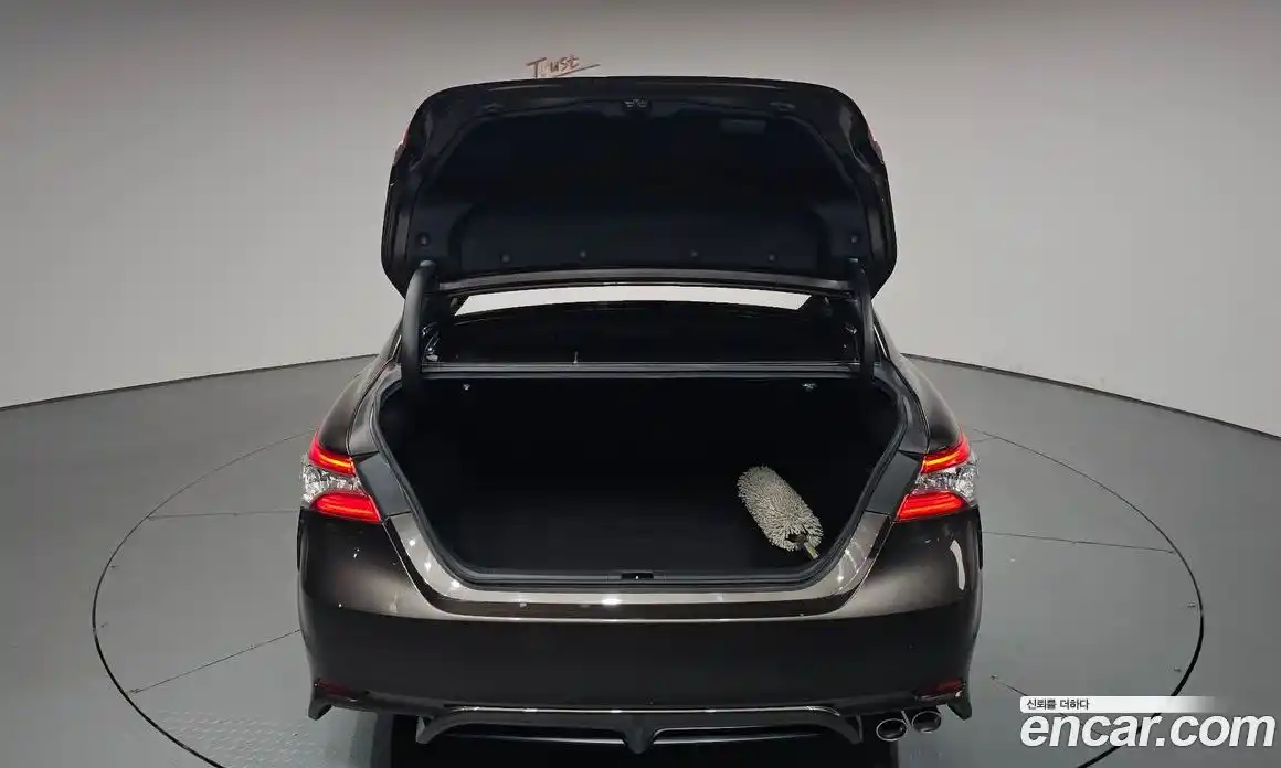 Toyota Camry 2020 2.5 гидро, фото 26