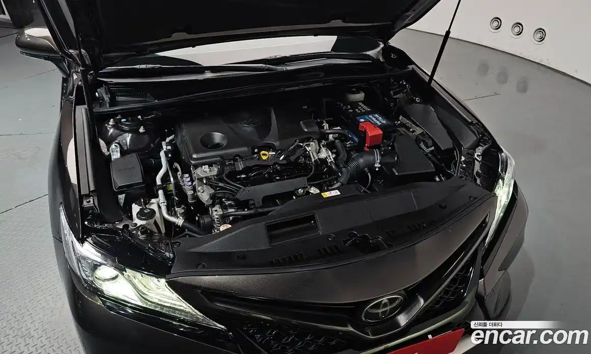 Toyota Camry 2020 2.5 гидро, фото 6