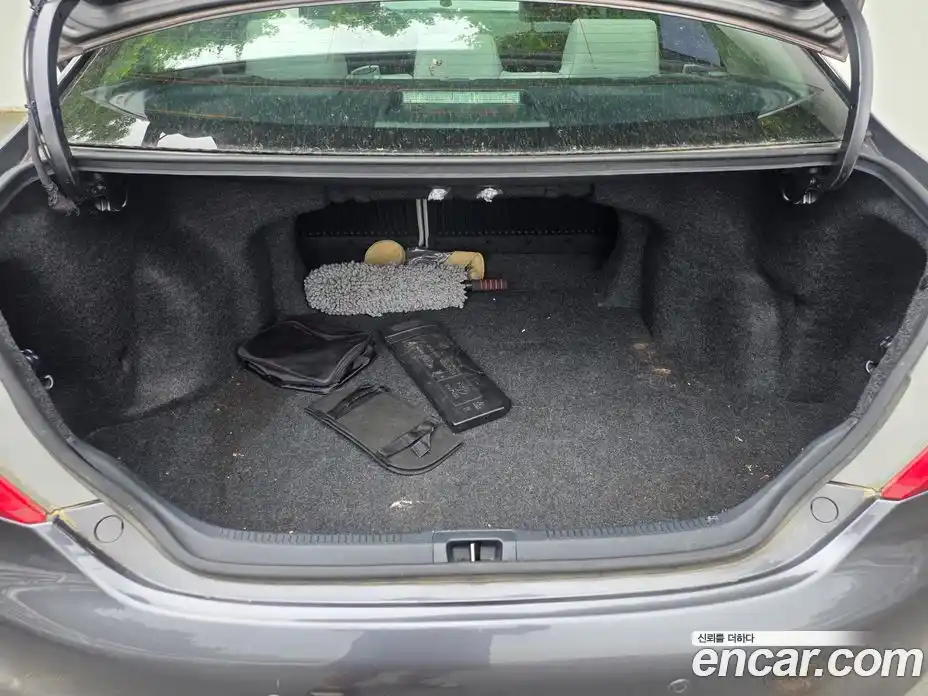 Toyota Camry 2013 2.5 гидро, фото 16