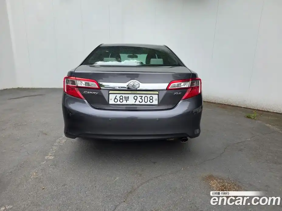 Toyota Camry 2013 2.5 гидро, фото 3