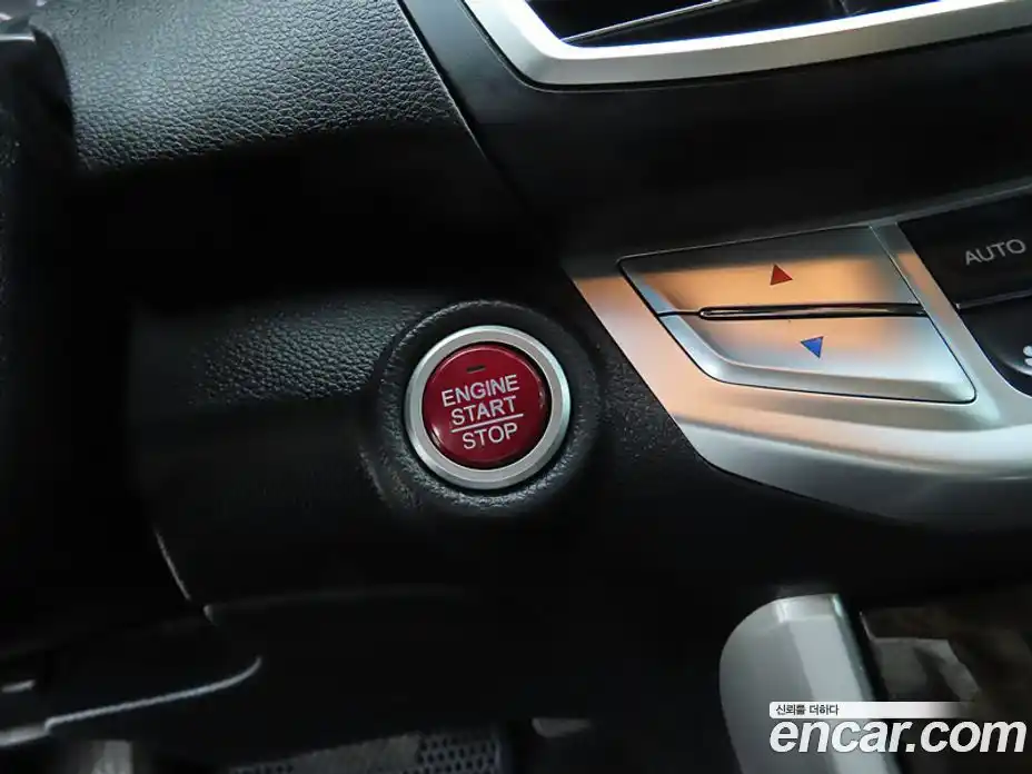 Honda Accord 2014 2.4 автомат (гидро), фото 10