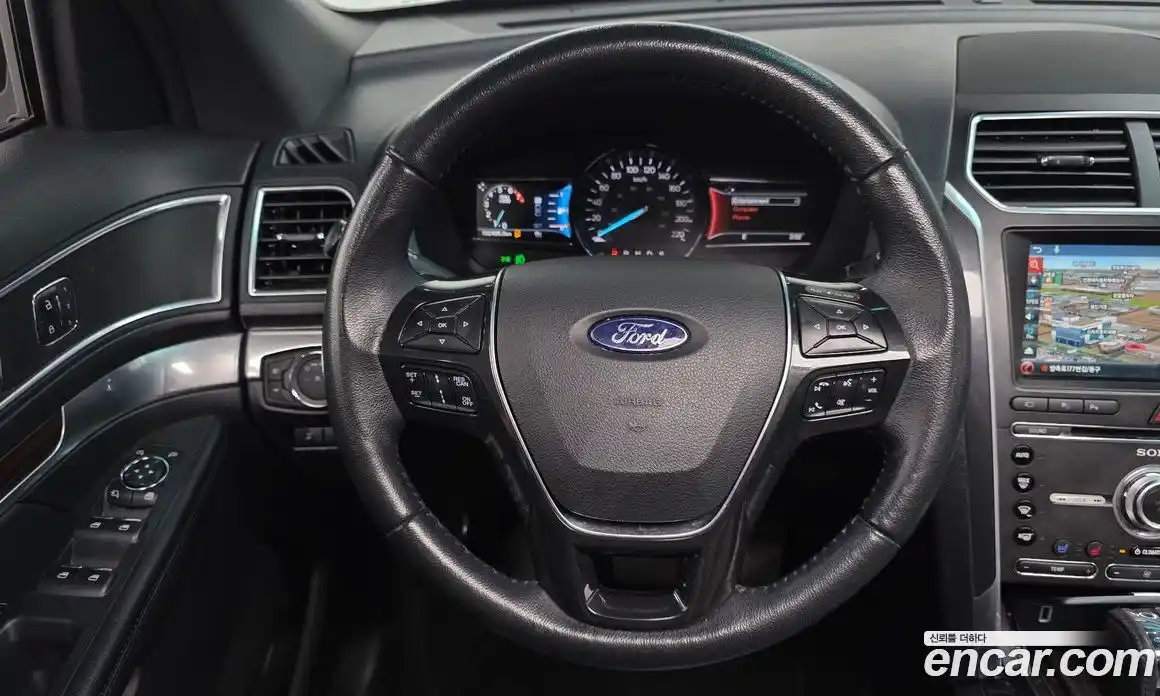 Ford Explorer 2017 2.3 автомат (гидро), фото 15