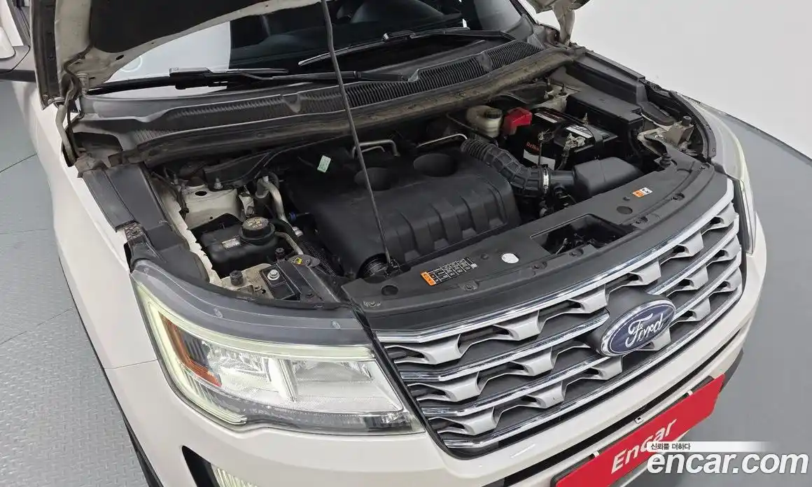 Ford Explorer 2017 2.3 автомат (гидро), фото 6