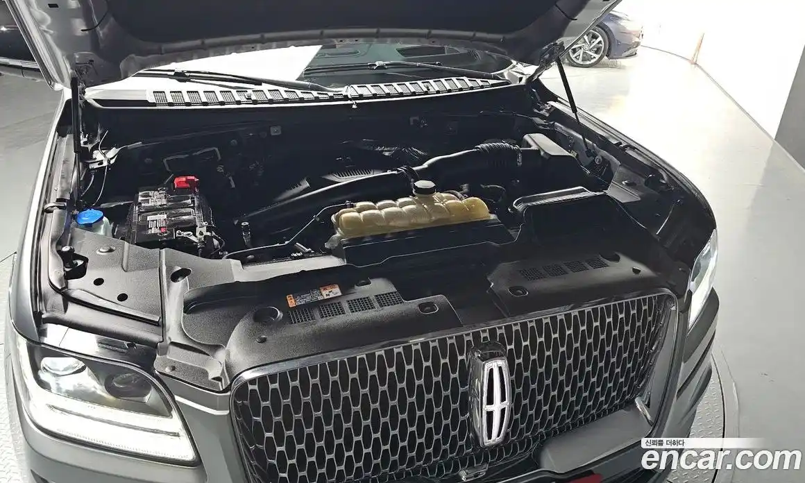 Lincoln Navigator 2021 3.5 гидро, фото 6