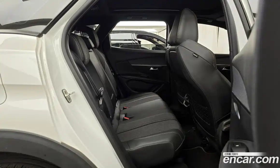 Peugeot 3008 2020 1.5 автомат (гидро), фото 17