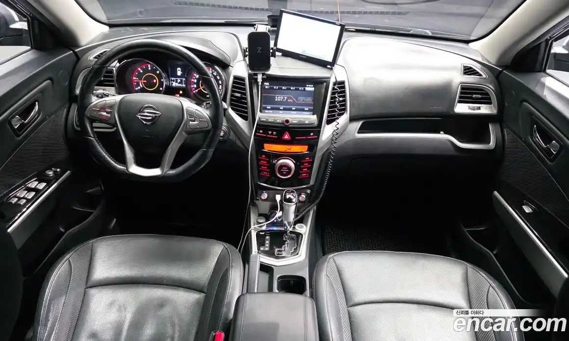 SsangYong TIBOLI 2015 1.6 автомат (гидро), фото 7